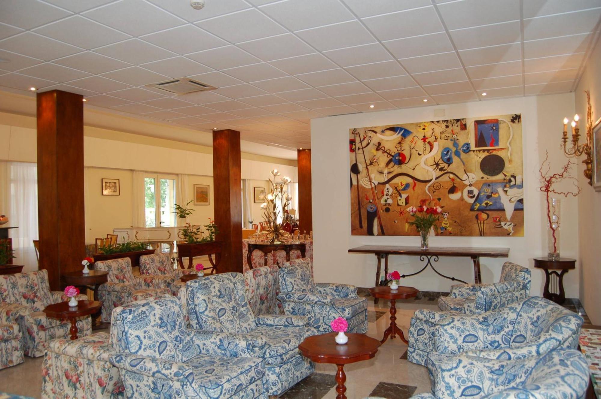Hotel Broglia Сирмионе Екстериор снимка