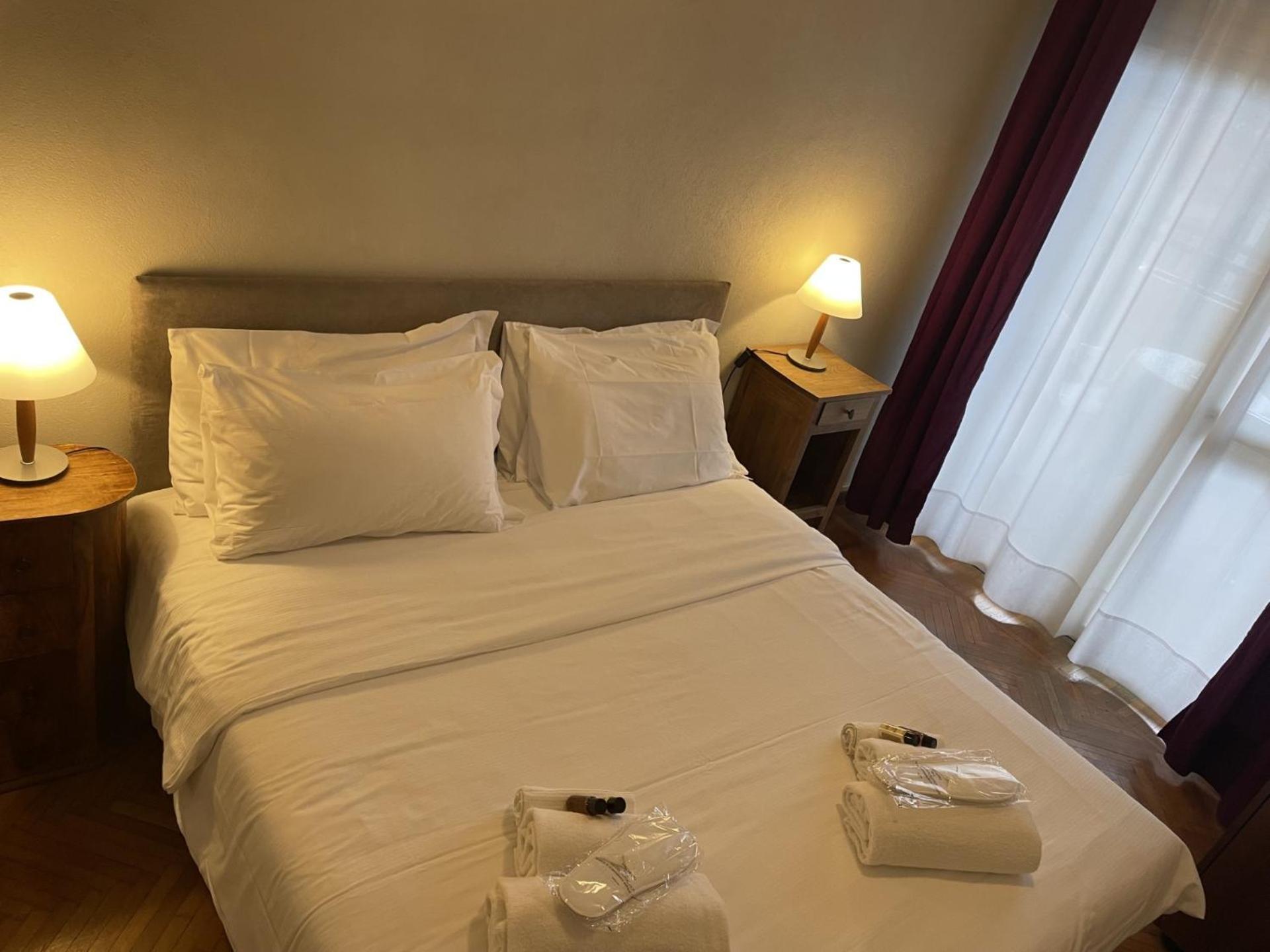 Hotel Broglia Сирмионе Екстериор снимка