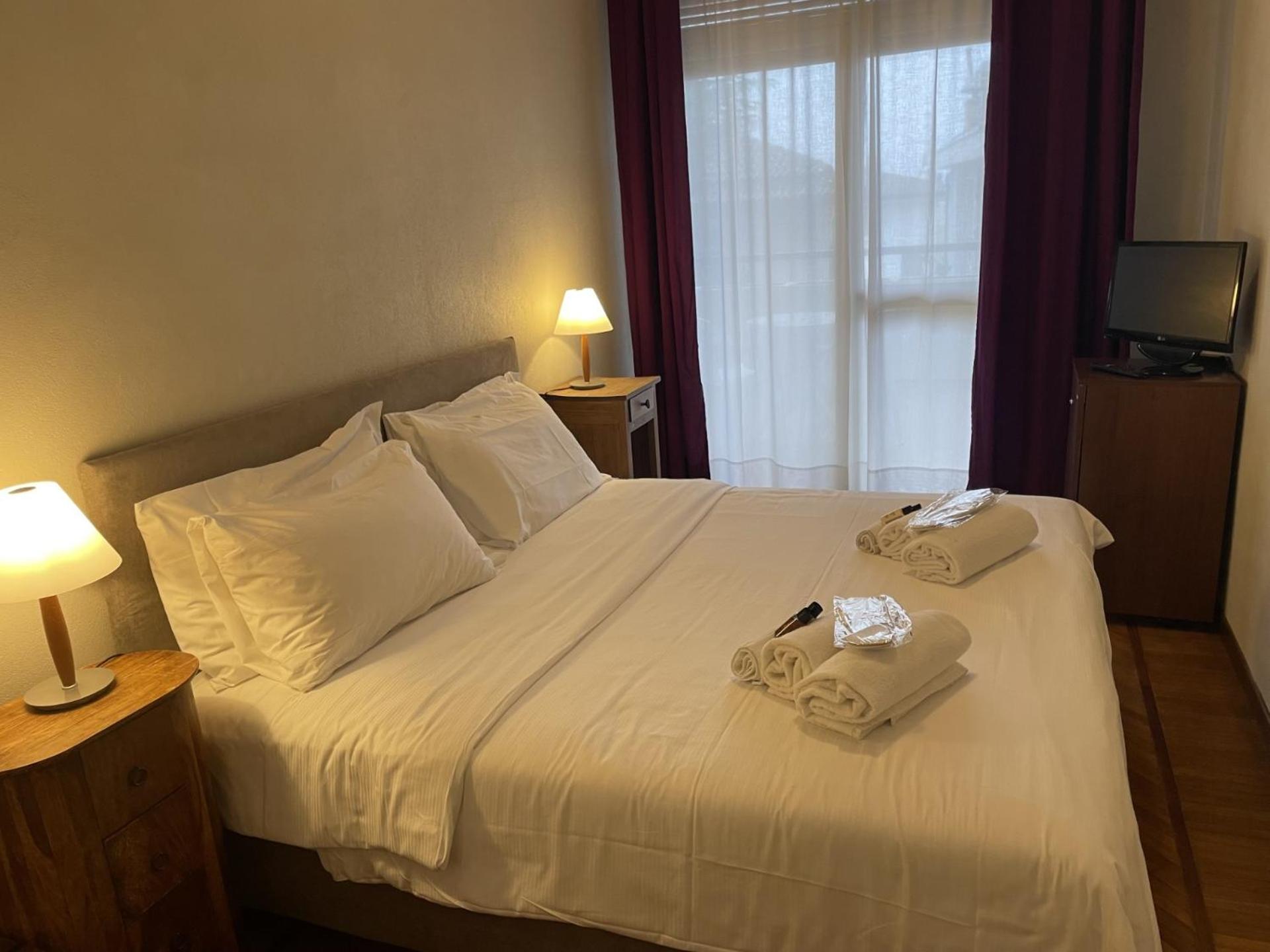 Hotel Broglia Сирмионе Екстериор снимка
